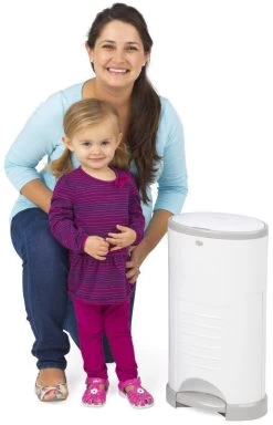 Korbell Pink Nappy Disposal System Luieremmer M250DSP -Babywinkel Verkoop 27500 27498 korbell luieremmer sfeerfoto 1
