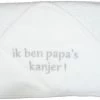 Petit Villain Ik Ben Papa's Kanjer Wit Badcape -Babywinkel Verkoop Petit Villain Ik ben Papas kanjer Wit Badcape 4