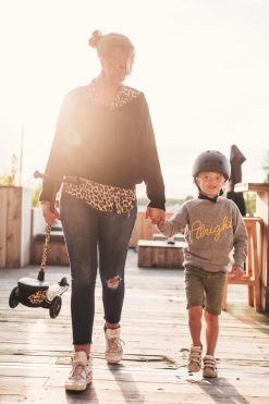 Scoot And Ride Leopard Highwaykick 2 Step SR-96524 -Babywinkel Verkoop Scoot and Ride Leopard Highwaykick 2 Step SR 96524 .sfeer 4