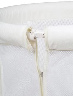 Babygo Amila Beige Creme Wieg Aan Bed 4151 -Babywinkel Verkoop babygo amila beige creme wieg aan bed 4151 4