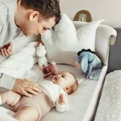 Babygo SideBySide Creme Wieg Aan Bed 4161 29 Babygo SideBySide Creme Wieg Aan Bed 4161 -Babywinkel Verkoop babygo sidebyside creme wieg aan bed 4161 1