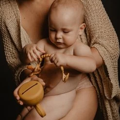 Suavinex Essence Green Silicone Speenhouder SXSEZ00081429 -Babywinkel Verkoop colour essence soother case mango 3 2