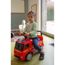 Eco Toys Brandweerwagen Loopauto 657-F -Babywinkel Verkoop eco toys brandweerwagen loopauto 657 f 01