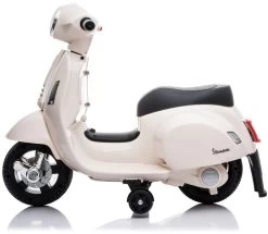 Eco Toys White Elektrische Vespa Scooter H1 15 Eco Toys White Elektrische Vespa Scooter H1 -Babywinkel Verkoop mamaloes eco toys white elektrische vespa scooter h1 4