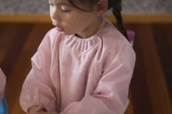 Silly Billyz Towel Navy Messy Eater Slab 18776 -Babywinkel Verkoop silly billy slab sfeer 1 1