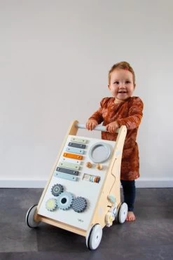 Tryco Houten Activiteiten Loopwagen TR-303012 -Babywinkel Verkoop tryco houten activiteiten loopwagen01